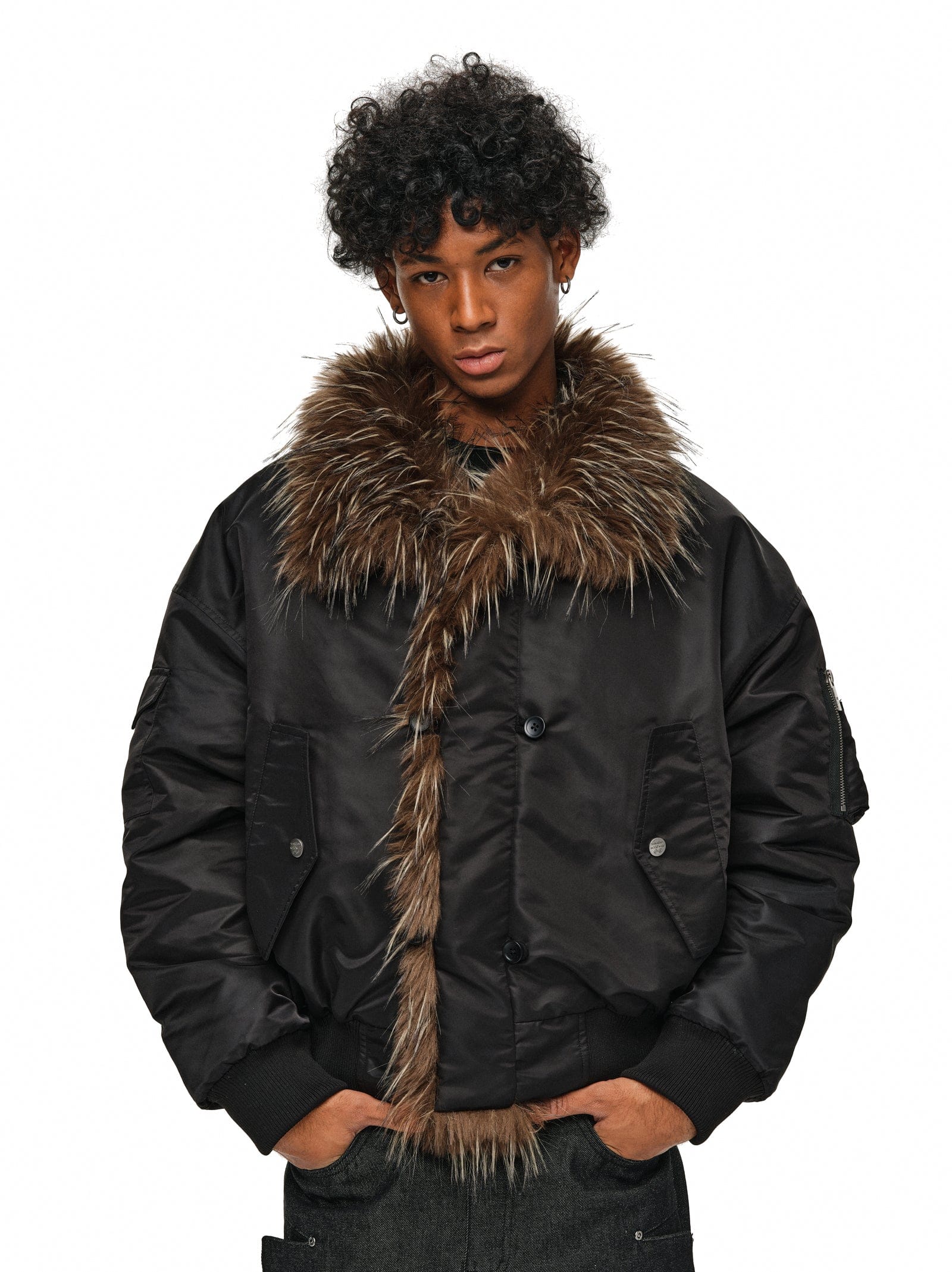 Black / NOV 23 -20:00 JST COMING SOON Faux Fur Collar Jacket