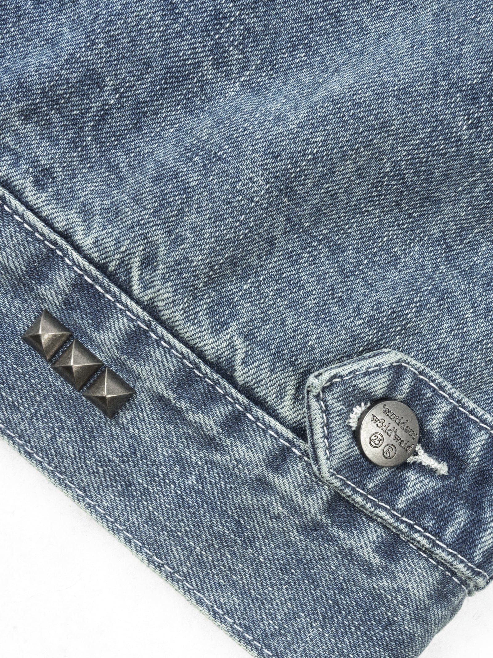 Blue / NOV 23 -20:00 JST COMING SOON Heavyweight Vintage-Wash Denim Down Jacket